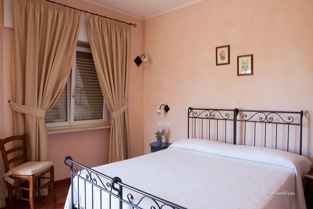 Albergo Del Lago Капальбіо Номер фото